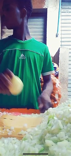 玉ねぎみじん切りに全振りした男の技