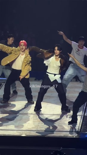 🤍ྀིKiii･*:.｡♡ on Instagram: "⋈ ･････････････････････････ ⋈ 260123 CxM ［DOUBLE UP］ LIVE PARTY in INCHEON 5, 4, 3 (Pretty woman)🩵ྀི 最後スンチョルさんかわいい😂💗 #mingyu #민규 #ミンギュ #seventeen @min9yu_k"