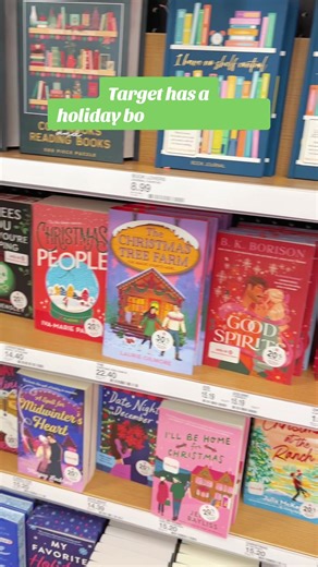 I found the cutest holiday book corner @target 🎄There are so many good holiday novels to read! #targetmusthaves #targetrun #holidaycountdown #christmasgiftideas #booktok