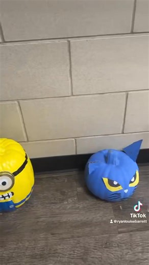 First Grade Pumpkin Parade! Our first graders have had an absolute blast with their at-home pumpkin project! Each student chose their favorite book character and transformed a pumpkin to match. We loved seeing all the creativity, imagination, and hard work that went into these pumpkin masterpieces! Great job, first graders, you made our Pumpkin Parade spectacular! | Sallisaw Public Schools