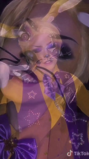 Emotional FNAF Glitchtrap Cosplay Video