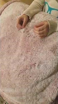 Fastest way to remove fuzz from a fluffy blanket