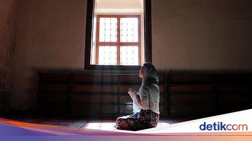 Kalimat Tauhid: Tulisan Arab, Latin, Arti, Keutamaan, Serta Maknanya