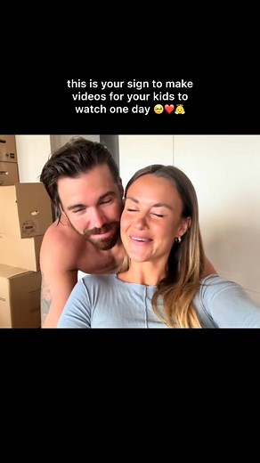 This is your sign to start creating special vlogs for your future kids to watch someday ❤️🥹 #motherhood #parents #pregnancy | Carlee Bogan