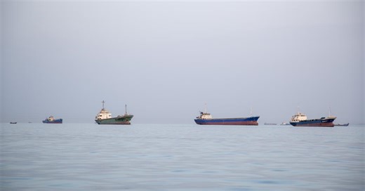 Dueling blockades: Trump orders Navy to shoot ships laying mines, while Iran storms cargo ship