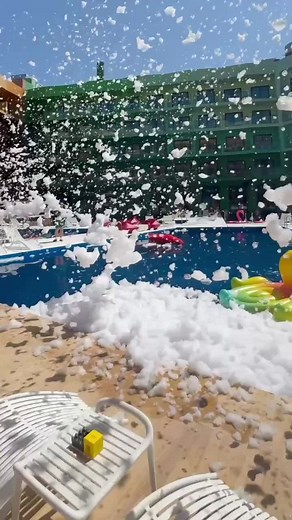 Dubai's Island Pool Foam Party at voco Monaco