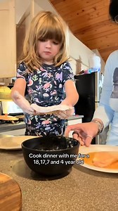 46K views · 1K reactions | People are obsessed with these cooking videos on TikTok. So posting some here #cooking #cookwithme #cookdinnerwithme #dinner #dinnertime #momsoffb #fyp #fypviralシ #fypシviralシ2024 | Amy Jackson | Facebook