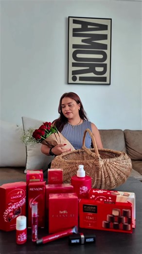If you’re gifting this Valentine’s, make it cute! 😍🌹 A red-themed basket with flowers essentials = the ultimate romantic gesture 💘✨ Plus, swipe your ClubCard and earn cashback – because nothing says “I love you” like rewards you can spend later. 💸💕 #Clicks #ClicksBeauty #ClicksFeelTheLove #ClicksValentinesDay ♥️🌹