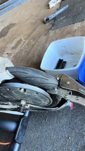 Exploring the Ninebot E2 Pro Escooter Experience