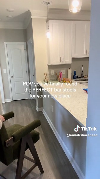 Discover the Perfect Bar Stools for Your New Place