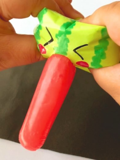 Try it DIY Watermelon pop Squishy 😍🍉 #craftideas #diyideas #cute #love #art #thingstodo 😍 Tiktokで大人気！スイカポップスクイーズ🩷【かわいい手作り工作】
