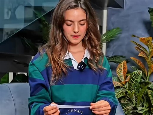 ‎شـوشـەツ‎ on Instagram‎: "صدق کانت هالمشهدین حلو و ممتع🙂 #هذا_البحر_سوف_يفيض #الينا_وعروج #ElinaVeAruj #مسلسلات_تركية #اكسبلور #explore #reels #trend #دراما_تركية #تصميمي"‎