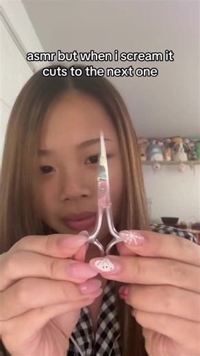 dont get too spooked!! #fyp #viral #vianneneenguyen #scary #asmr | ASMR