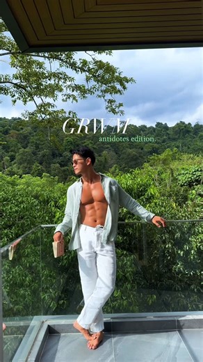 @akr.p on Instagram: "Been obsessed with @antidotes.co Soft Touch Body Oil lately 🧴🍐🥑 - Soft Touch Technology and perfume-grade fragrance crafted by a perfumer, it feels silky and smells like warm Vin Chaud 🍷💆🏽‍♂️✨ What I love is that it sinks in so fast, no sticky feeling at all and guys can use this too — especially at the beach to keep skin glowing, smelling amazing, and still feeling light enough for every activity 🏖️☀️🌊🏝️🏕️ #Antidotes #BodyOil #AntidotesSoftTouchBodyOil #selfcare