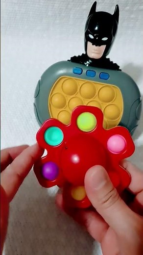 satisfying spinner with Batman superhero #viral #popit #spinner #spin #batman #pushpop #popular #yt