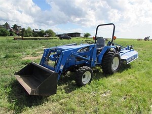 2007 New Holland TC30 Compact Utility Tractor W/Loader & Shredder | Agriculture