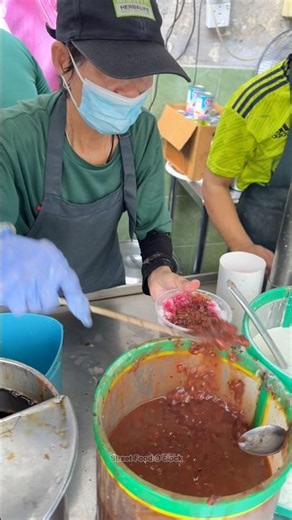 Popular Cendol Ice Dessert in Penang Malaysia