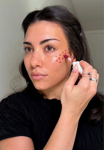 Cute Flower Blush for Spring Makeup Inspiration
