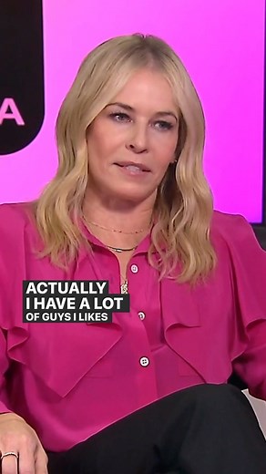 Chelsea Handler on Instagram: "DM me for high quality feet pics."