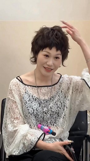 286K views · 2.4K reactions | 个性发型 # # #剪发妙招分享 | 剪发妙招分享 Pro Haircut Tips | Facebook