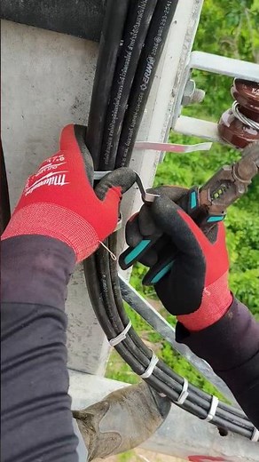 🔩 95mm² Flat Wire Clamp for Power Wiring! ⚡ | Utility Work #UtilityWork #UtilityLineman #LinemanWork