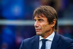 The 3-5-2 Formation: Its Uses, Strengths, and Weaknesses