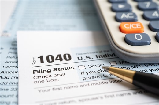 VITA program offers free tax filing for low-income families in Iowa