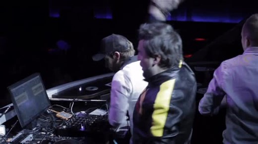 The Nycer on Instagram: "The Nycer feat Deeci - Losing control 🎥 2010 clip by Cinemaholic 🎧 2025 : over 1,3 millions listeners #losingcontrol #thenycer #deeci"