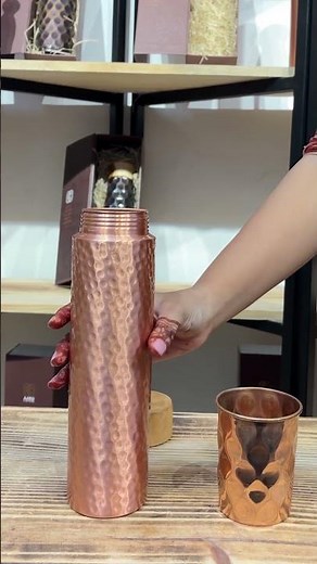 Pure Copper Water Bottle – Stay Healthy, Stay Hydrated 🌿