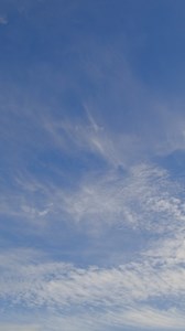 Download Blue sky with cumulus cloud time lapse on a sunny day. for free