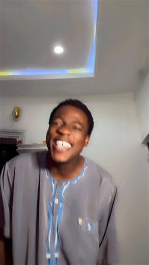 Ekperare oghenemaro on Instagram: "Please use me please 😂😂"