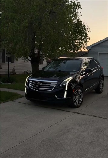 Summer needs to come back asap #fyp #cadillac #cadillacxt5 #cartok #CapCut @Explorer @dan zeleniv @18limited @gls.skat @Brayden @L @rover @. @4jv.y @chris 🪿 @- @18' glc 300 4matic (for some reason my taggin thing broke so I can’t tag anyone else) also like lmk if this audio is good I kinda tried to find a good one 💔