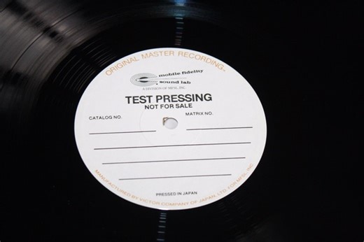 Chuck Mangione - Feels So Good