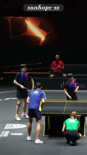 小咪一下我一下😸🦁#孙颖莎 #王楚钦 #tabletennis #pingpong #乒乓球 #国球乒乓 #shorts