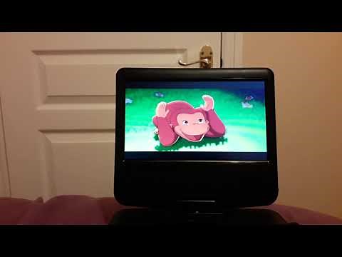 DVD opening to Barbie in the 12 Dancing Princesses