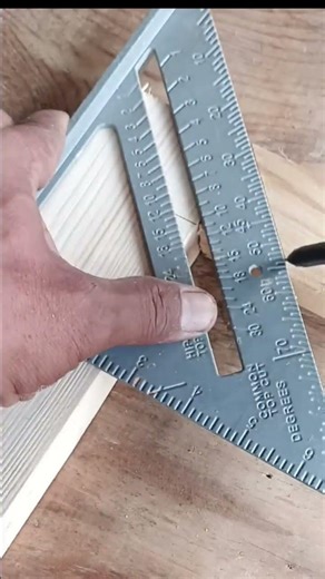 how to meet corners of wood of different sizes #Woodworking #Creative #Diy #Skill #Carpenter