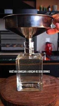 Easy and practical sugar syrup! 🍭🥃 #drink #bartender #syrup #sugar