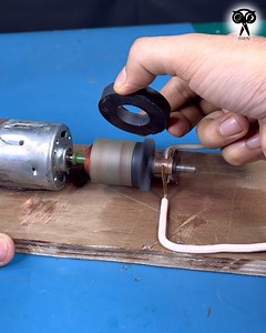 574K views · 7.6K reactions | How dose work dc motor with magnet | Creative Own | Facebook
