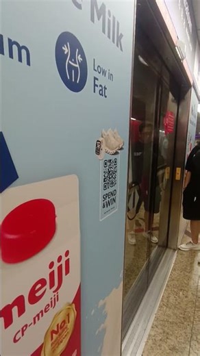 Downtown Line C951 arriving at Chinatown #singapore #mrt #downtownline #publictransport