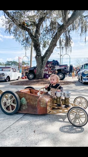 Wheelbarrow Rat Rod Wagon Transformation | Metal Doctor Fabrication