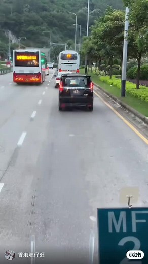 Exploring City Bus Routes and Traffic Patterns