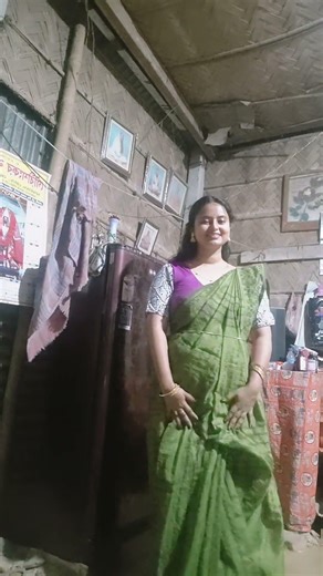 Trying to Dance on “Itna Na Mujhse Tu Pyar” 💖 in saree | Classic Vibes & Elegance | 15 April 2026