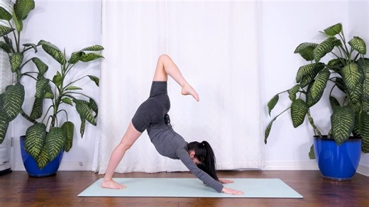 Psychetruth 🧘‍♀️ Yoga, Health, & Wellness on Instagram: "Join Alex in this energizing full body yoga session! #yoga #yogaflow #feelgood #fullbody #fullbodyworkout #fitnessvideo #getfit #stretchingroutine #bodygoal #workout #stretchingexercises #stretching #fitness #fitnessgirl #fitnessbody #yogainspiration #yogaforbeginners #beginneryoga #yogavideo #yogamotivation #flexible #fyp #igreels"