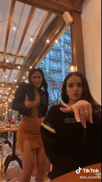 Tkm tía 🤎 @La Rosalia | La Rosalia