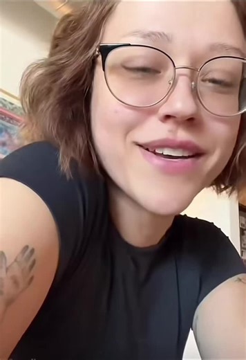 Despedida y buenos deseos de Sabrina Nichole