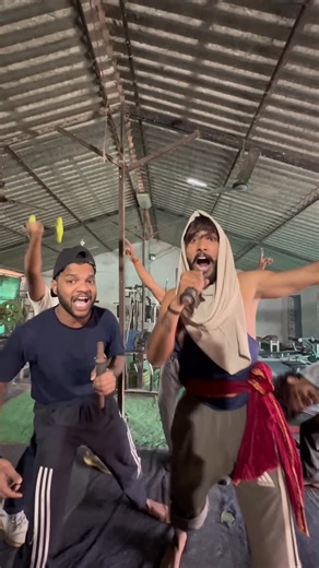 Pankaj 🏴‍☠️ on Instagram: "Dope Shope 90’ Song @yoyohoneysingh"