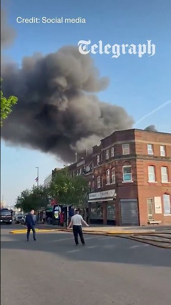 Large fire breaks out at Jewish supermarket in Golders Green