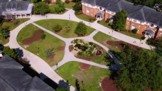 At Francis Marion, you'll get to be part of a thriving student body while maintaining your individuality. To find out more or to apply, visit us online at www.fmarion.edu/admissions. | Francis Marion University