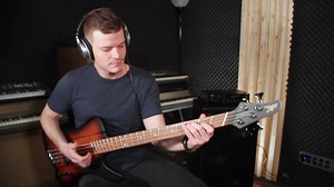 In this video, Jesse Dawson demonstrates the versatility of the D-Roc. What is your favourite music style to play on bass? | Dingwall Guitars