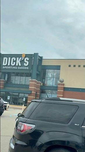 DSG kids speed viper soccer cleats runs small. Quick trip to Dicks spotting goods to size up.Review